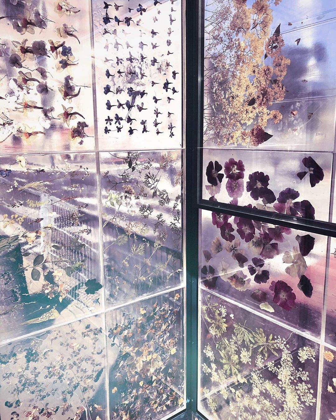 Di Polandia, Nungguin Bus Nggak Buang Waktu Sia-Sia